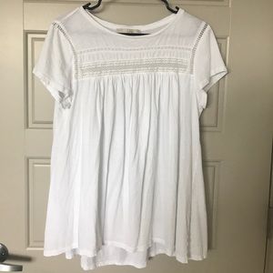 Ann Taylor LOFT: White Crochet Tee/Blouse