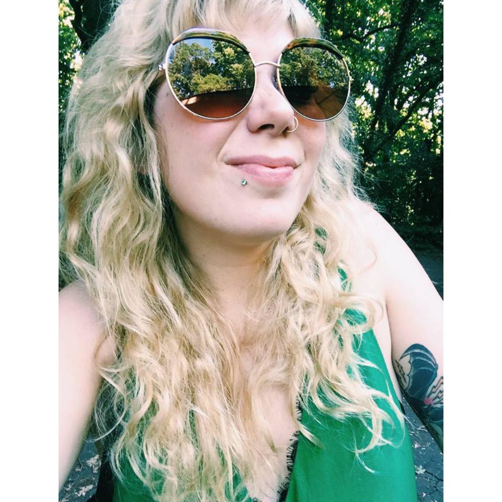 Meet your Posher, Melanie