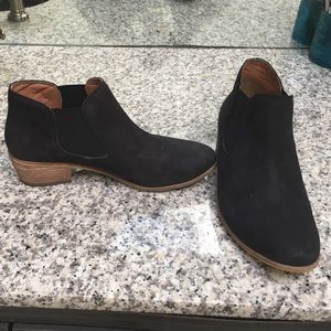 Nordstrom BP "tripp" black suede ankle bootie