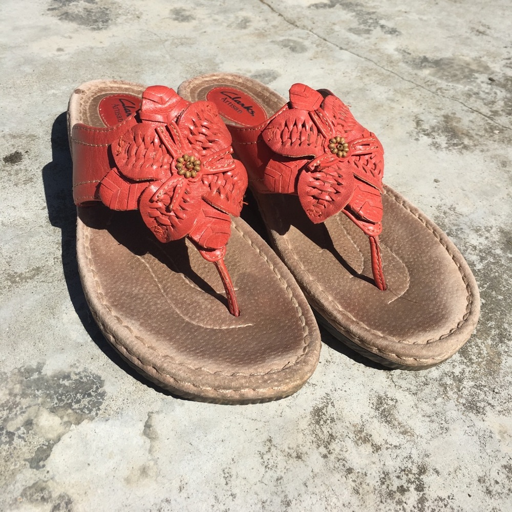 Clarks coral flower sandal