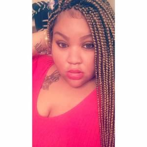 Meet your Posher, Kiana