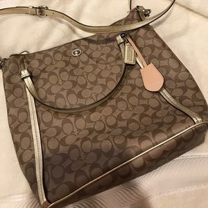 Tote style Coach purse