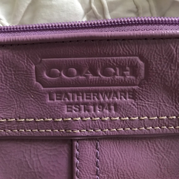 Leather Coach wristlet - Picture 3 of 3