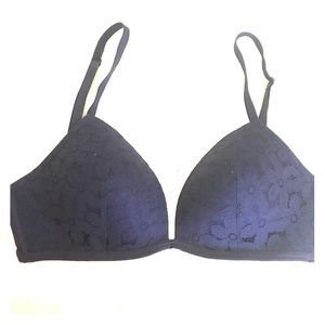 Gap Body wireless lace bra