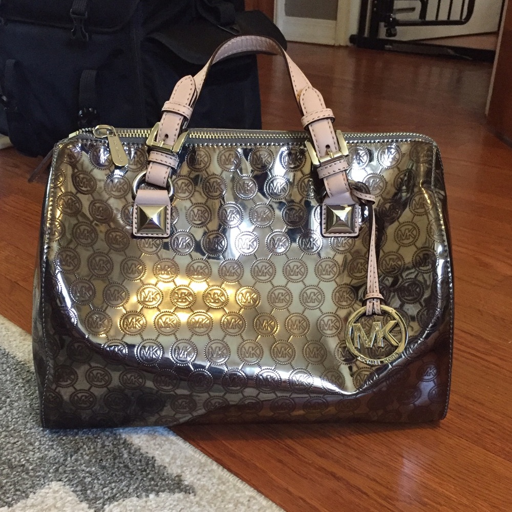 ‼️SOLD‼️Michael Kors Nickel Satchel