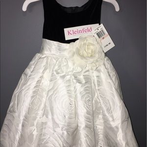 Klenfeld Black and White 2T Wedding dress. $150