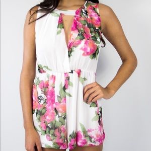 Shorts flower print romper/jumper