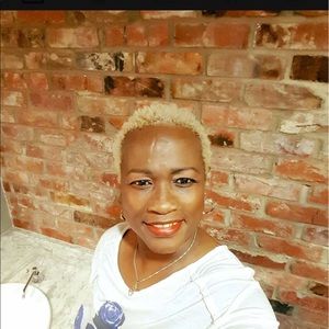 Meet your Posher, Gwen