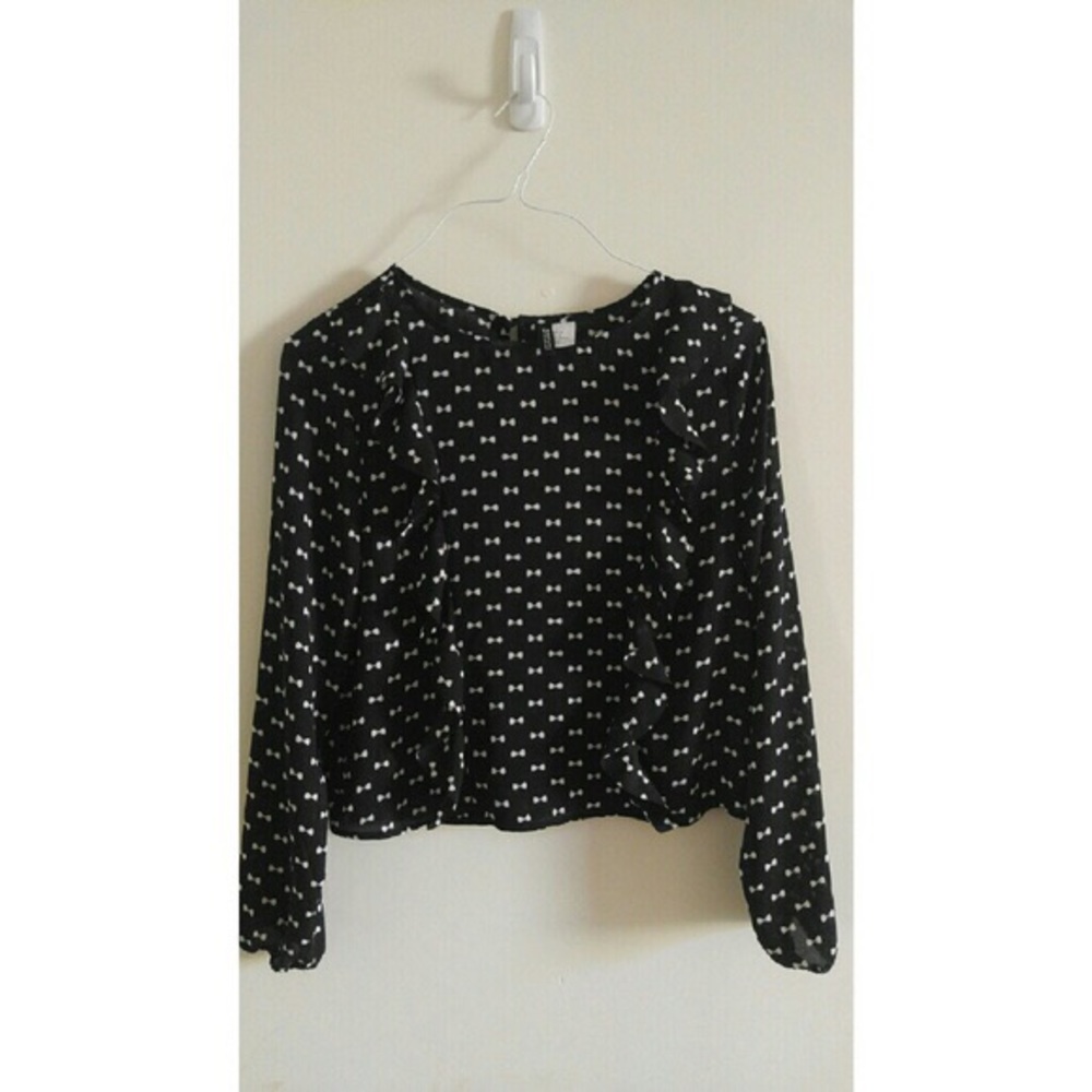 ❗️SALE❗️H&M cropped bow top