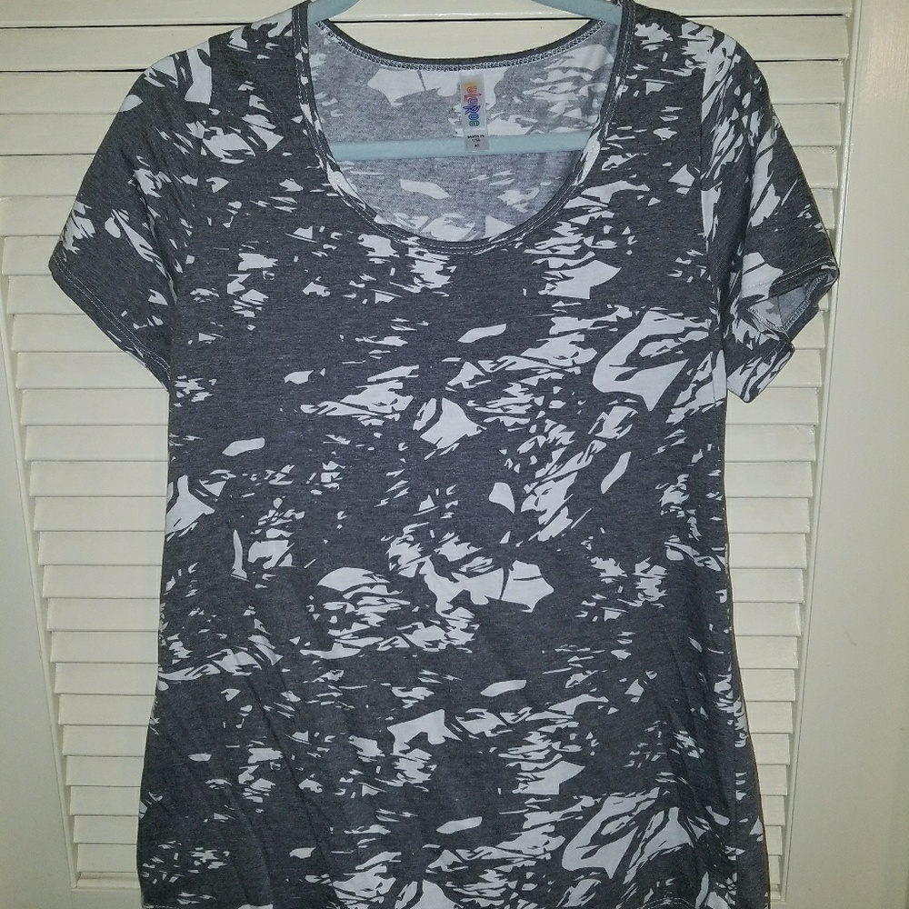 Medium Classic tee