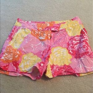 Lilly Pulitzer shorts great condition! Barely worn