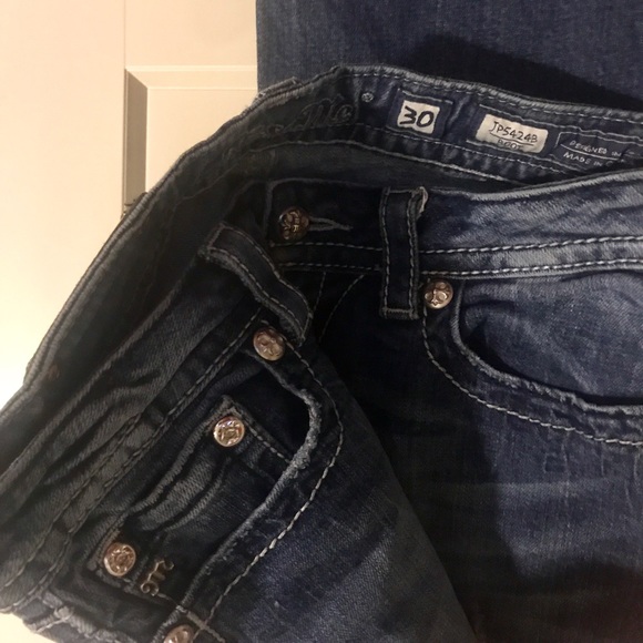 Miss Me Boot Cut - Picture 2 of 3