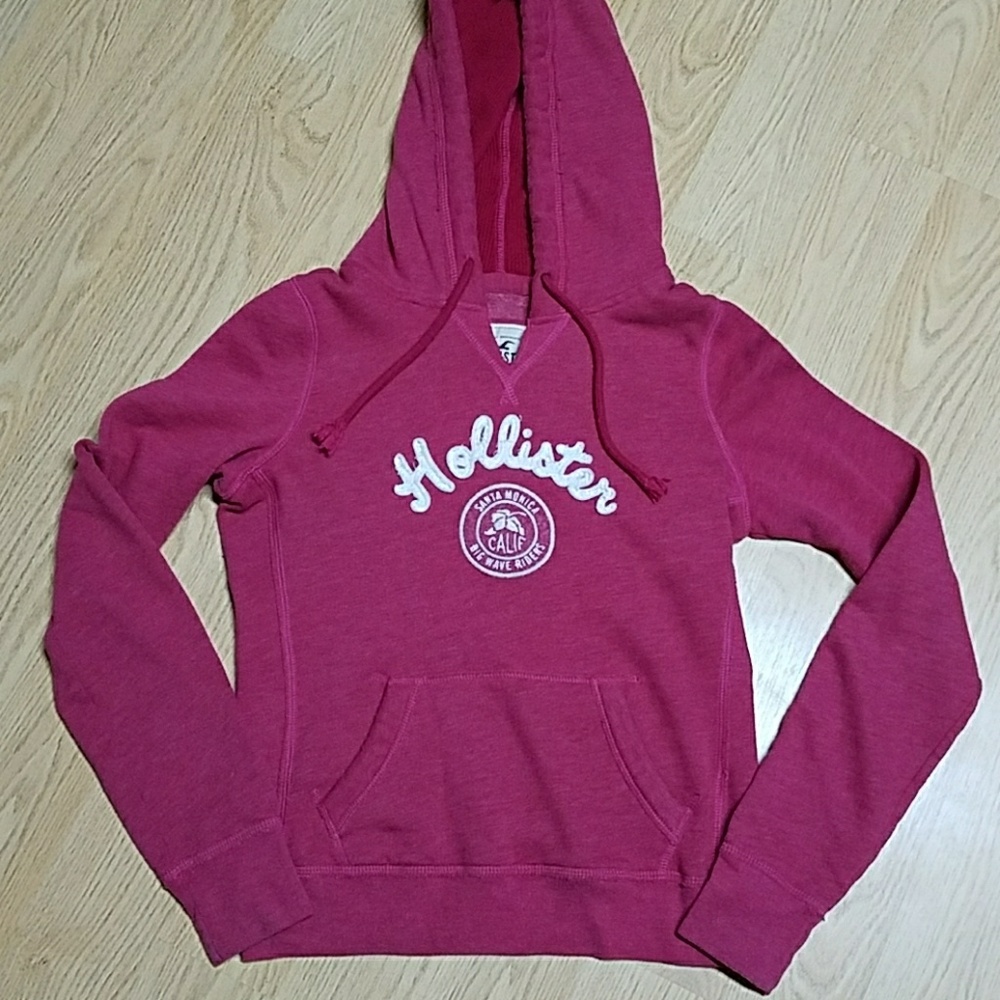 •SOLD• Pink Hollister Sweatshirt Size Small