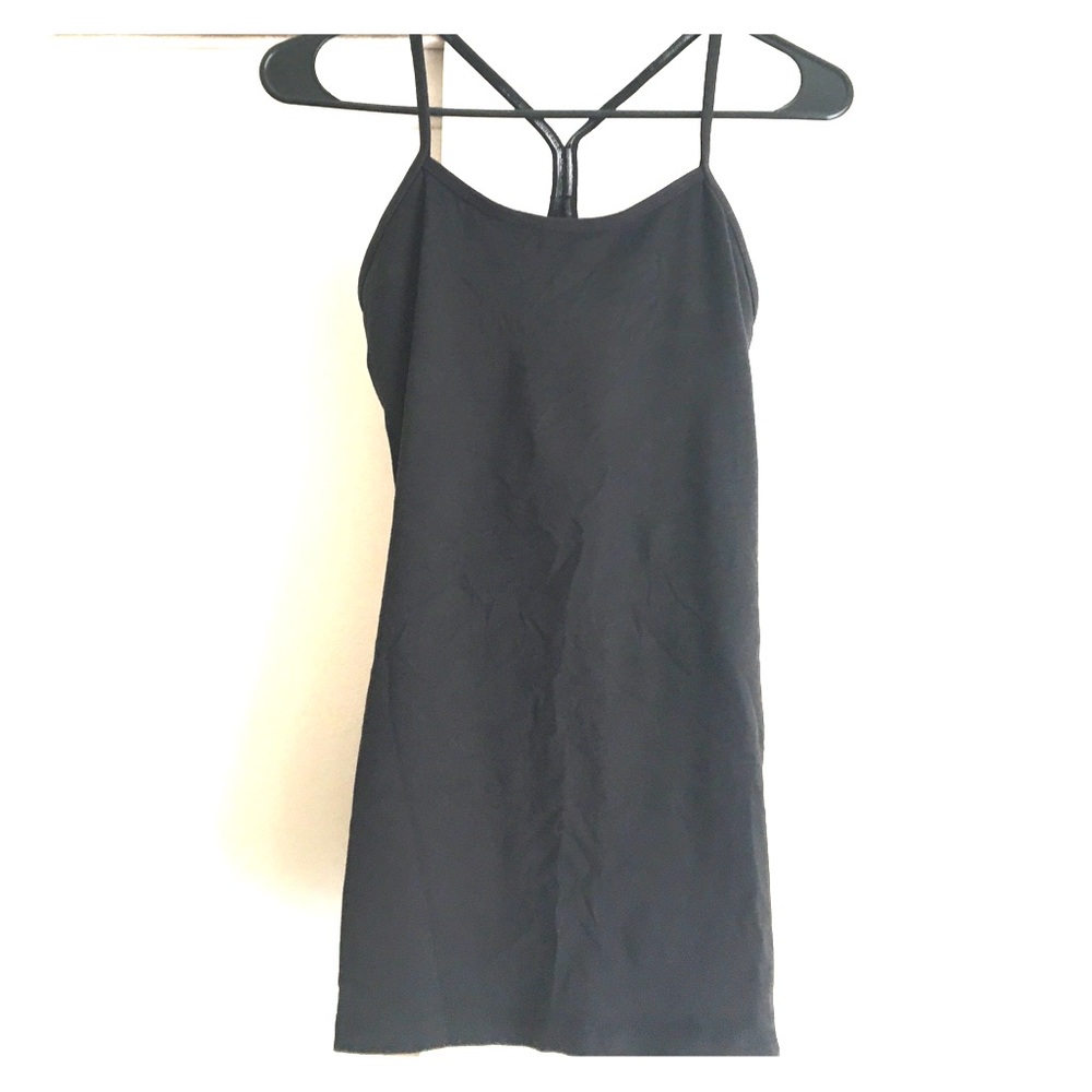 Lululemon black tank.. like new!