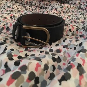 Old Navy Black Leather Belt