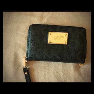 Michael Kors black wallet