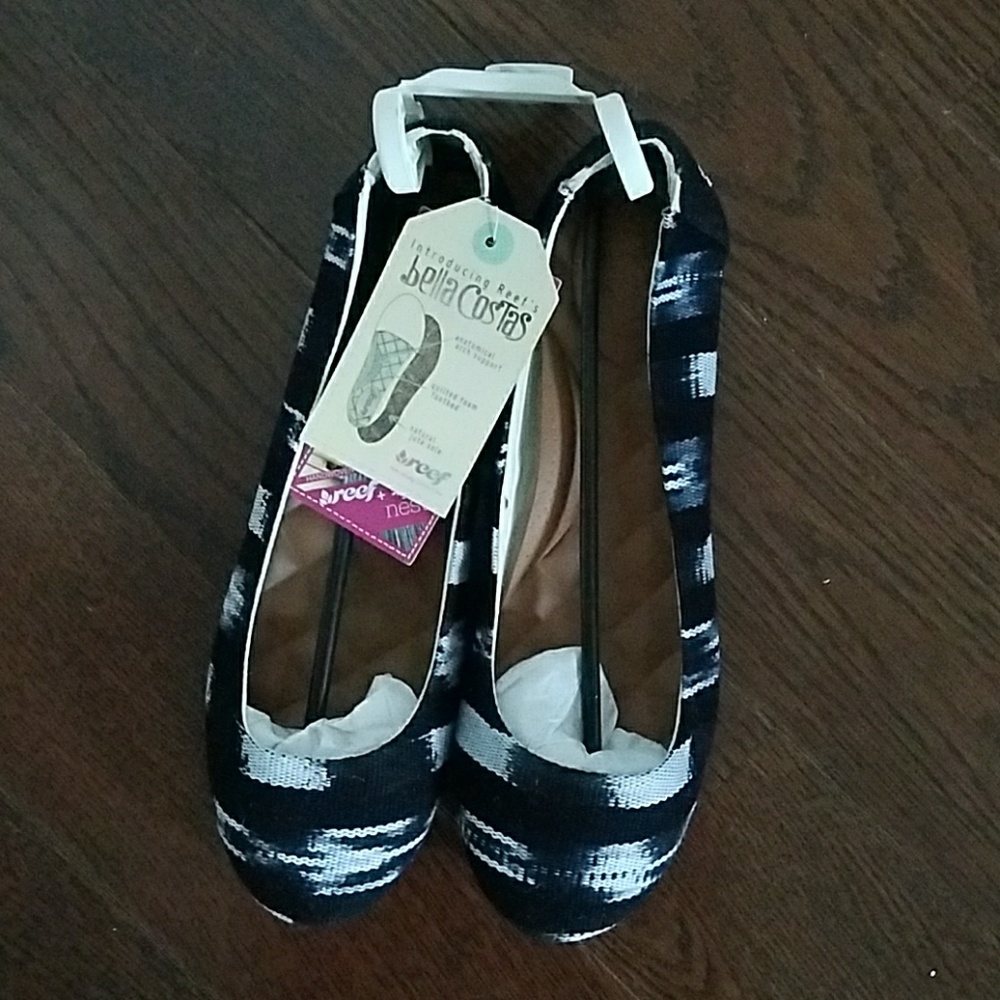 Reef Tropic Bella Costas size 9