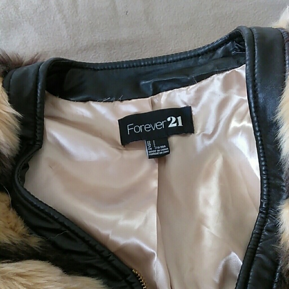 Tiger triped jacket and shoes to match - Picture 4 of 4