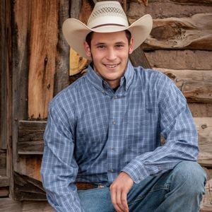 Meet your Posher, Dylan