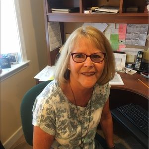 Meet your Posher, Carole