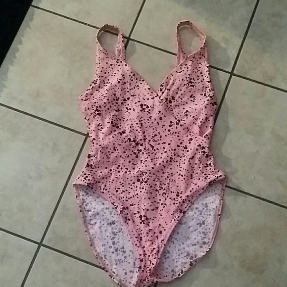 La Blanca Swimsuit - Picture 3 of 5