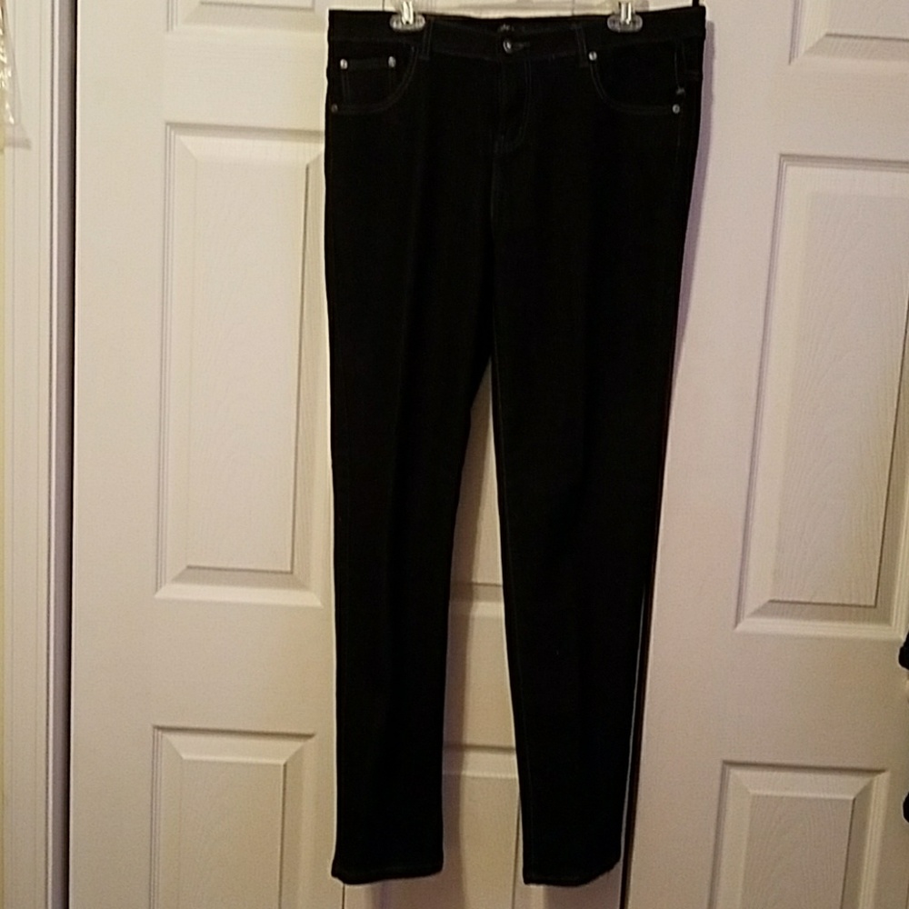 Straight leg jean