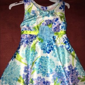 Toddler's blue, white, and green floral scoop neck