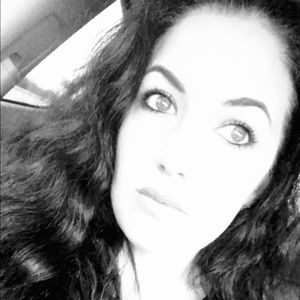 Meet your Posher, Kerri