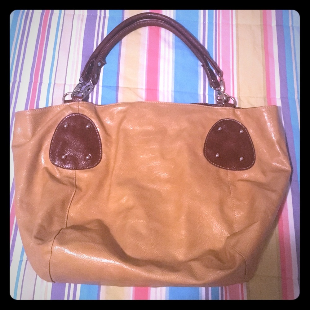 BOGO Huge two tone purse