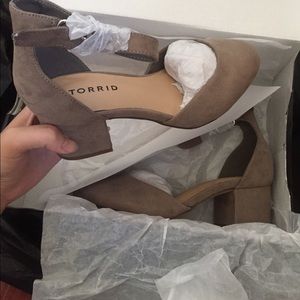 Suede taupe block heels