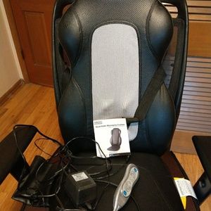 Quad Roller Massaging Cushion