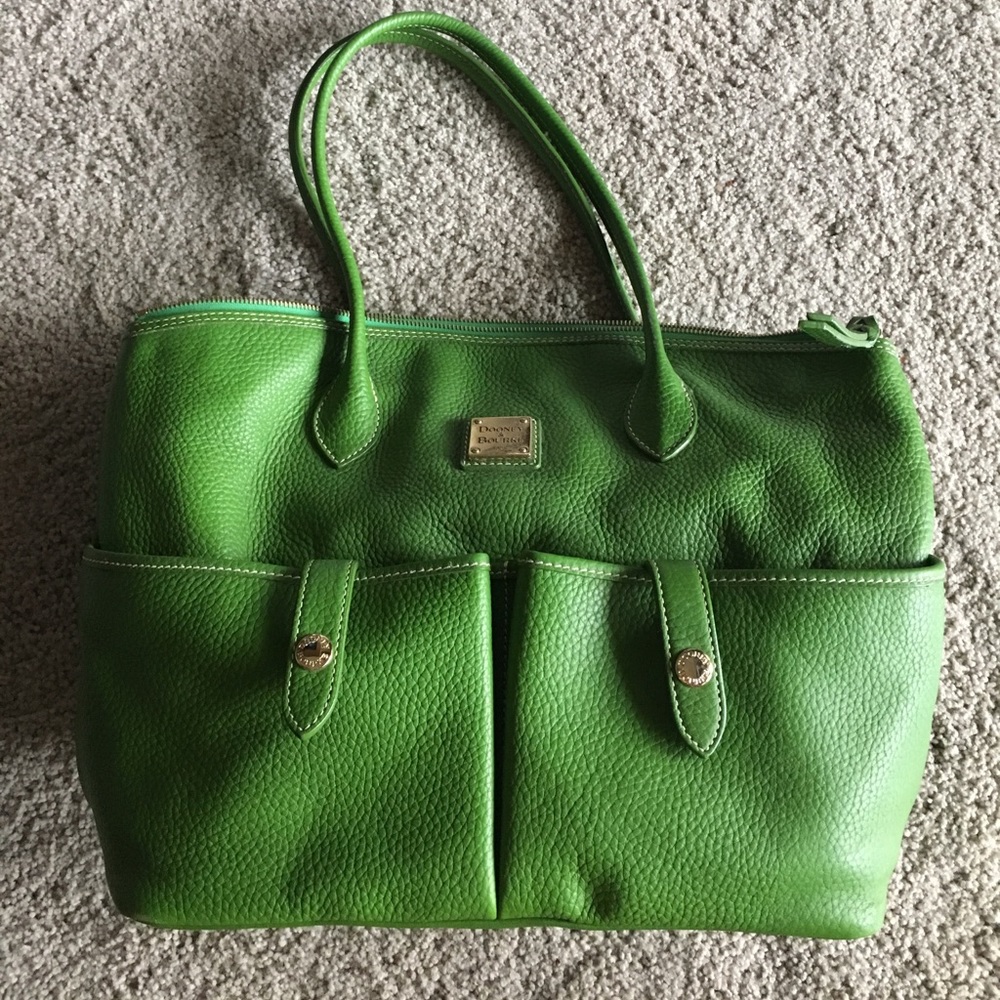 Dooney & Bourke Bag