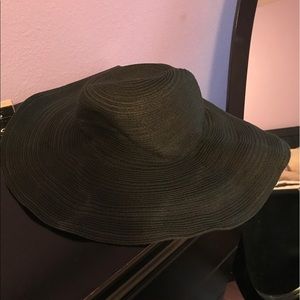 Gap Woman's Summer Hat