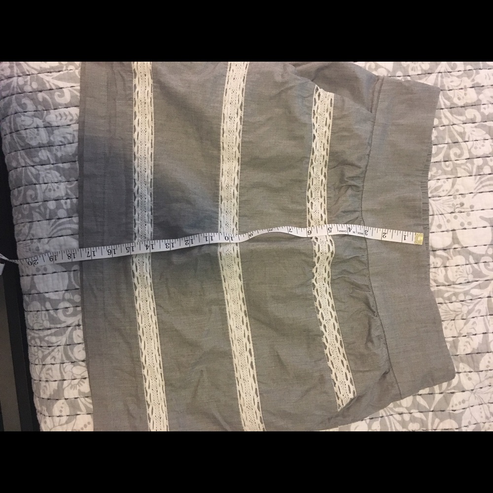 Banana Republic chambray lace skirt size 8