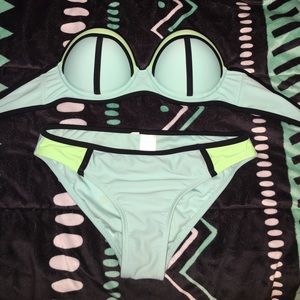 Push Up Strapless Bikini