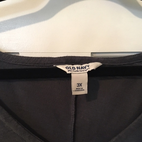 old navy - grey v-neck tee with banded hem - Picture 3 of 4