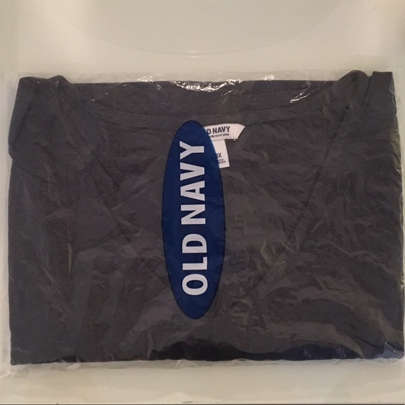 old navy - grey v-neck tee with banded hem - Picture 4 of 4