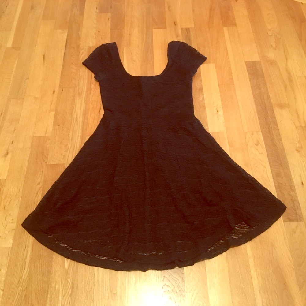 Forever 21 Size S Black Lace Dress