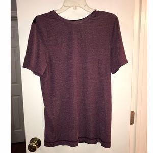 🎉HP🎉 Men's Lululemon Workout Shirt