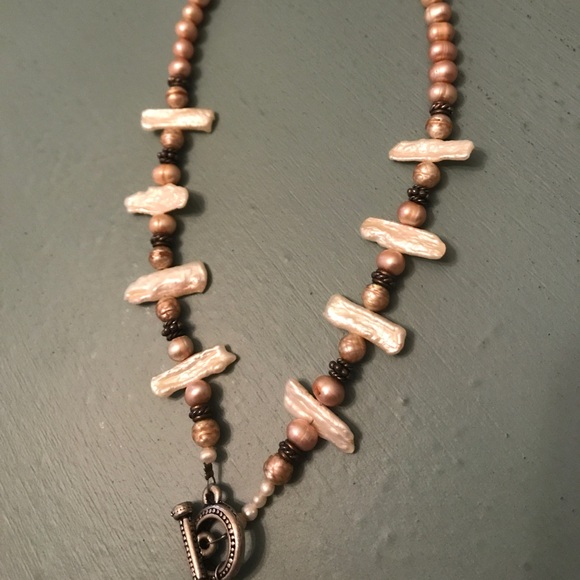 •Artisan Pearl Leaf Necklace• - Picture 3 of 7