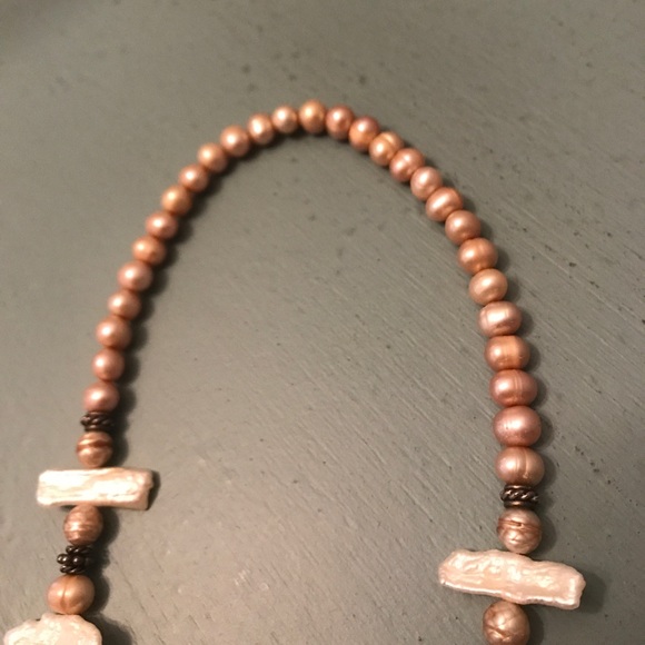 •Artisan Pearl Leaf Necklace• - Picture 4 of 7