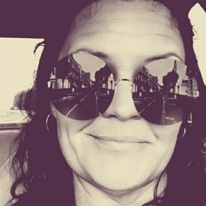 Meet your Posher, Heather