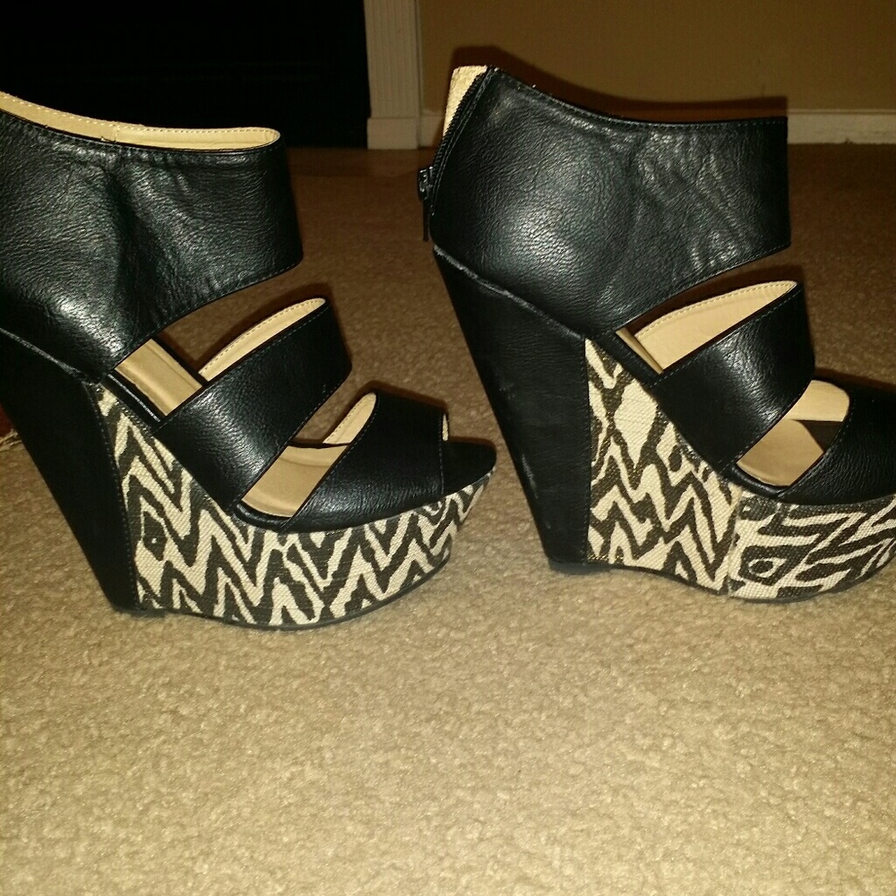 Shoes - Picture 2 of 2
