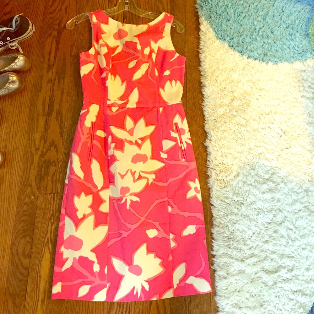 Adorable midi dress