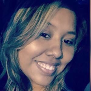 Meet your Posher, Claudia