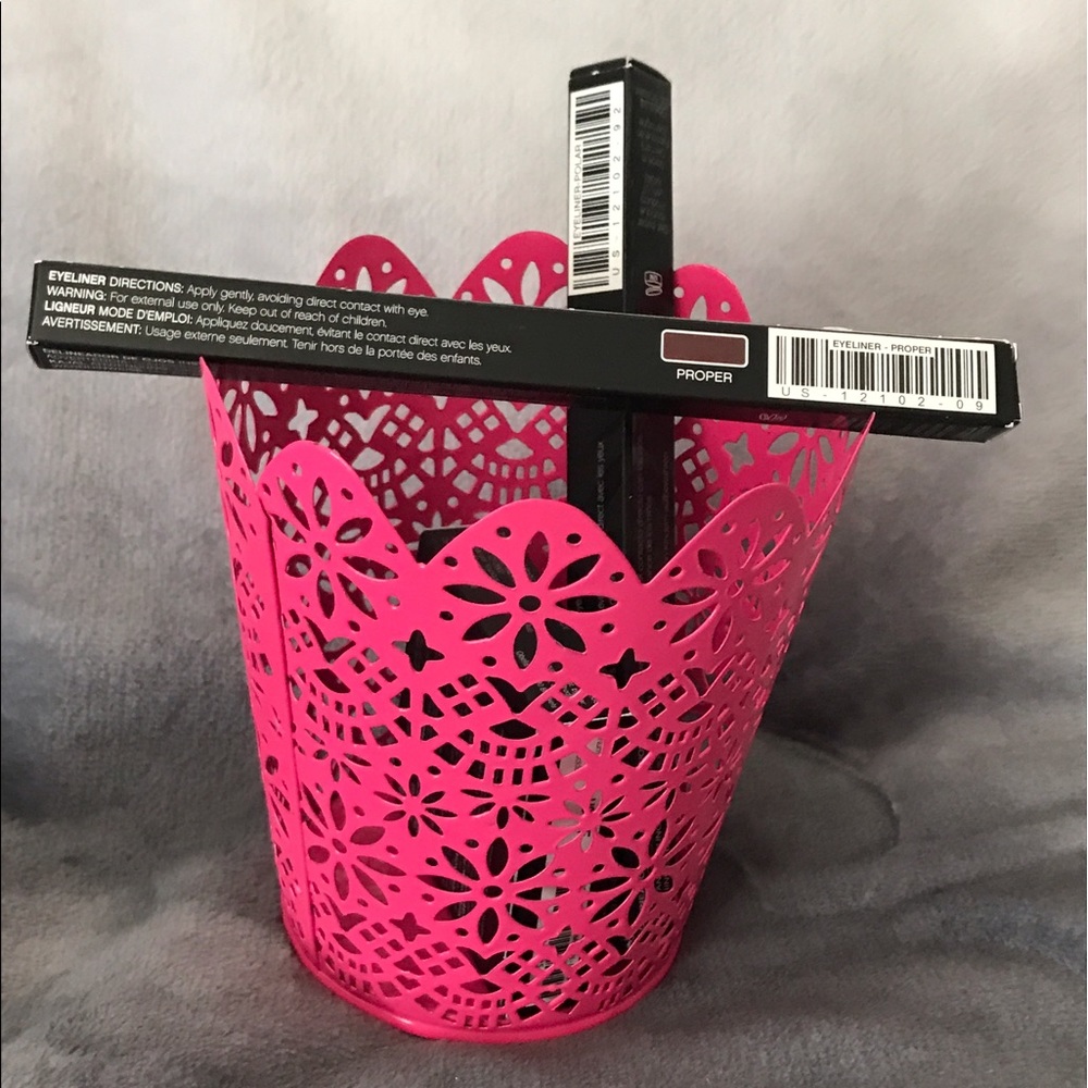 NIB Moodstruck Precision Pencil Eyeliner in Proper