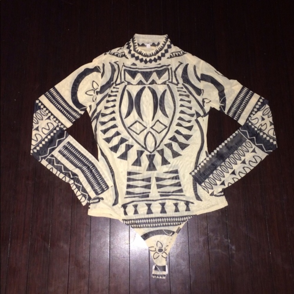 "Kylie vibes" Mesh bodysuit - Picture 2 of 4