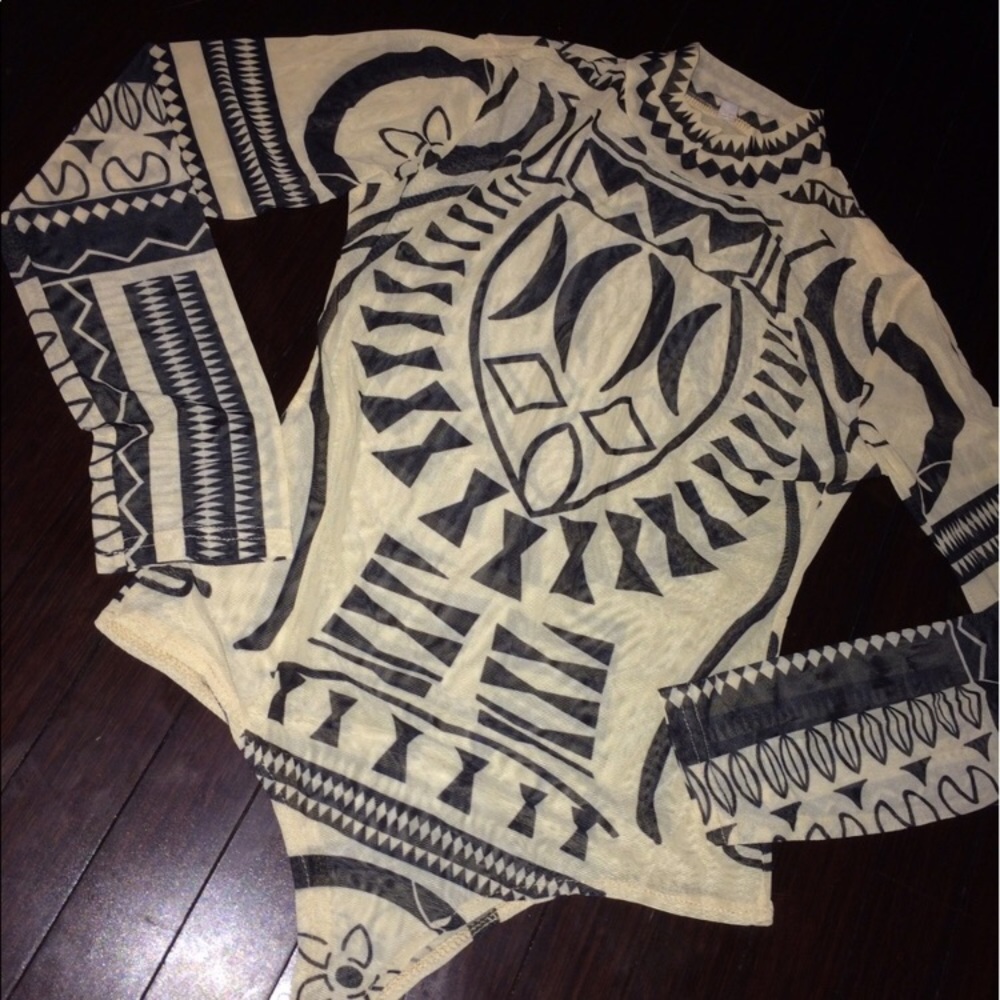 "Kylie vibes" Mesh bodysuit - Picture 3 of 4