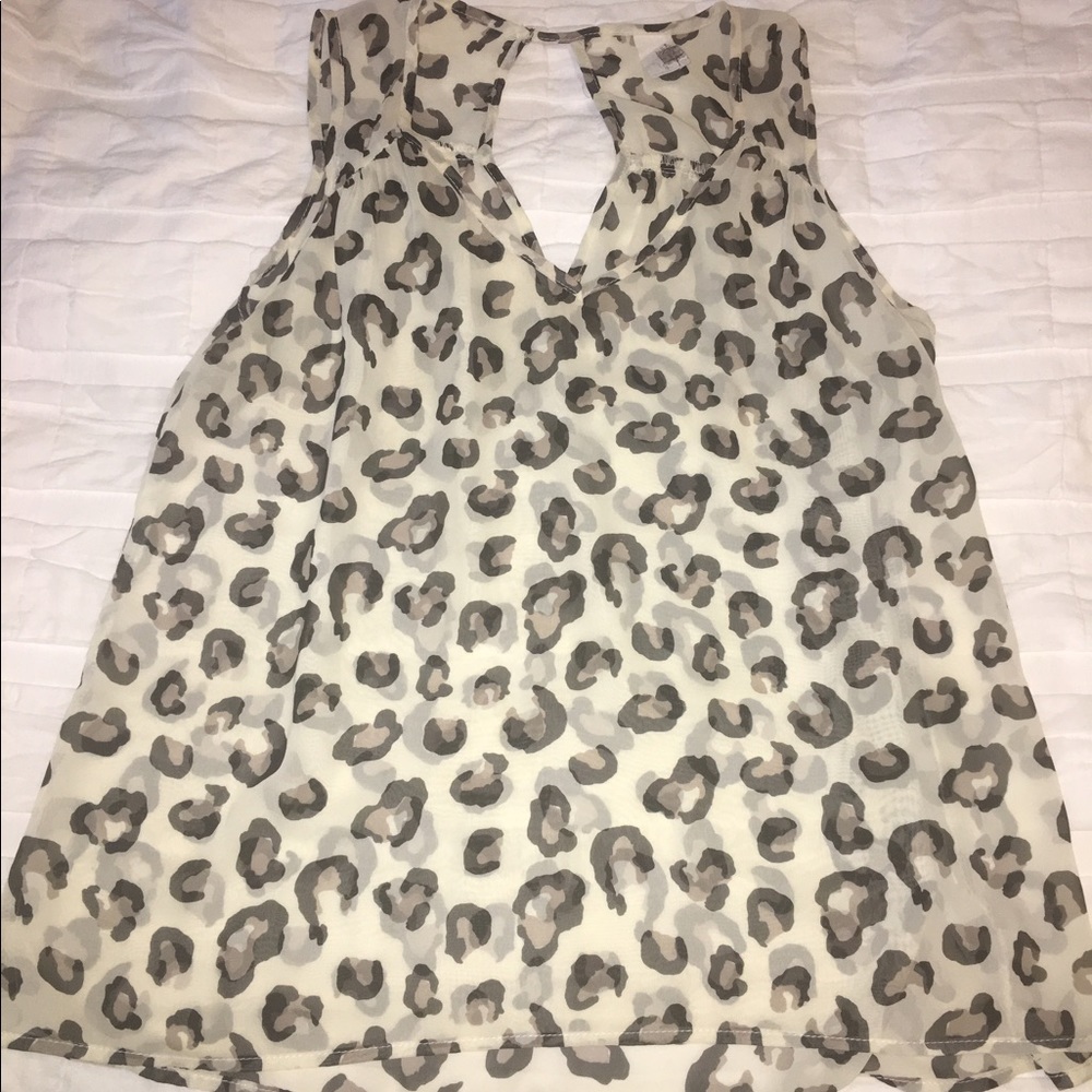 Leopard tank