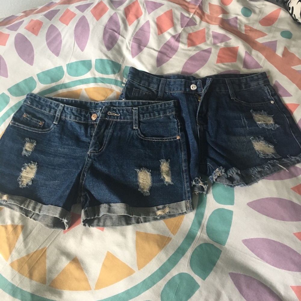 NWT distressed Jean shorts